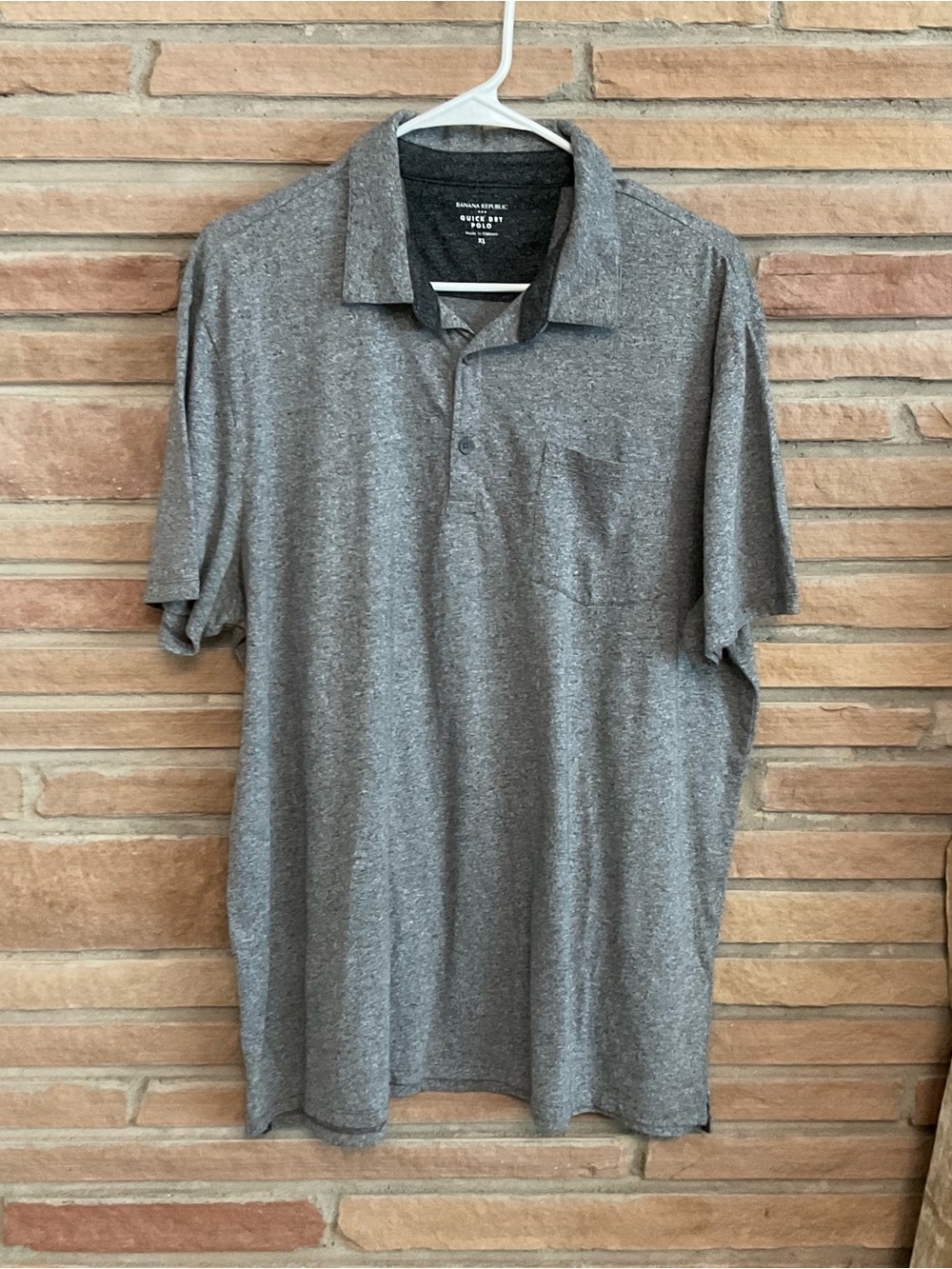 Men’s Banana Republic Quick Dry Polo Gray XL